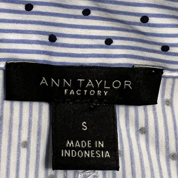 Ann Taylor Factory Women's Button Down Shirt S Blue White Polka Dot Long Sleeve - Picture 4 of 12